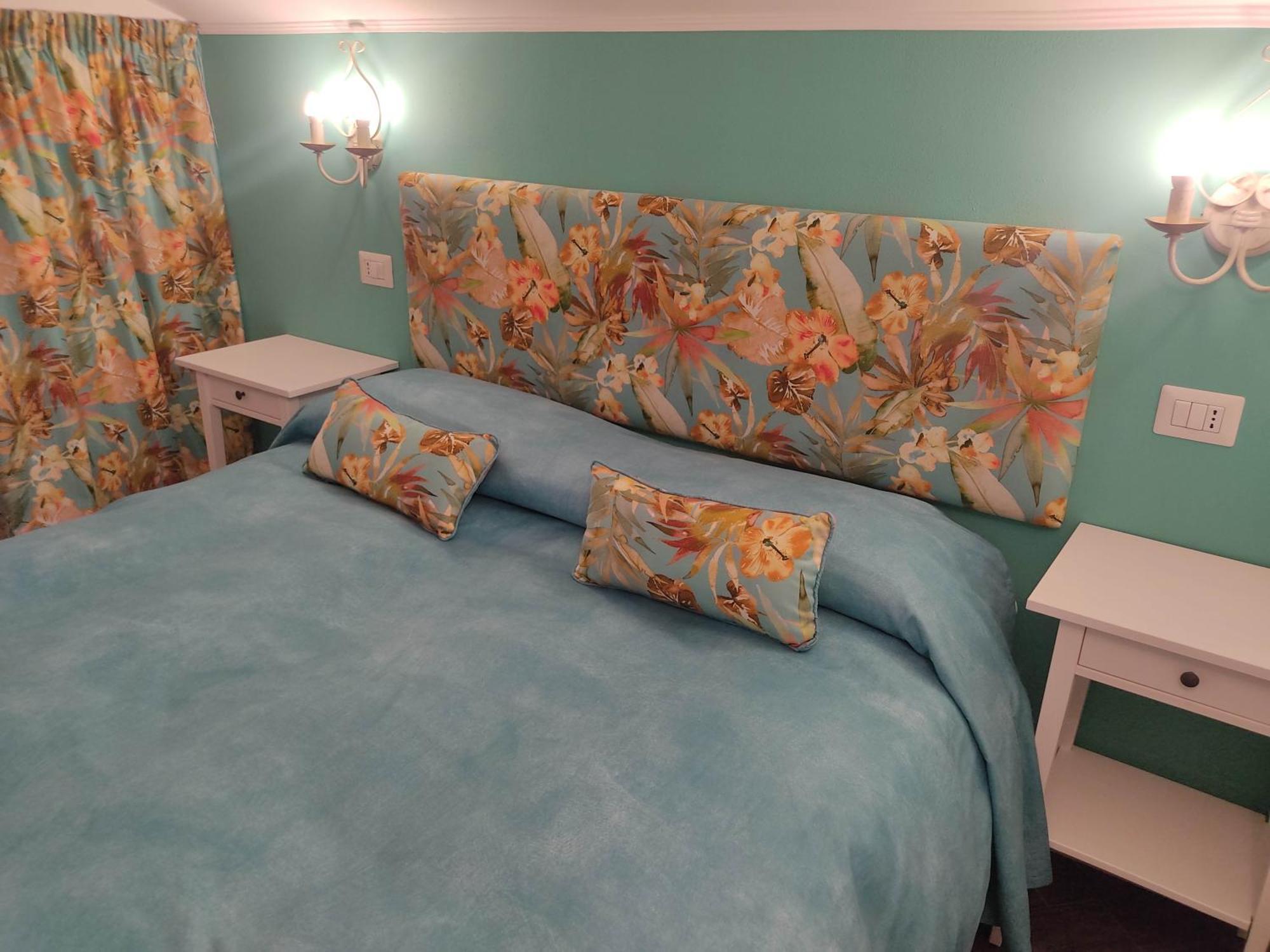 Ca De Rossana Bed&Breakfast Sanremo Zimmer foto