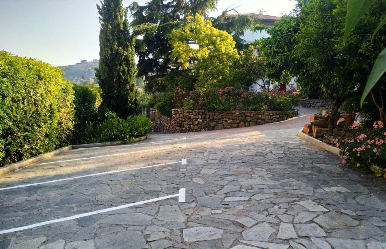 Ca De Rossana Bed&Breakfast Sanremo Exterior foto